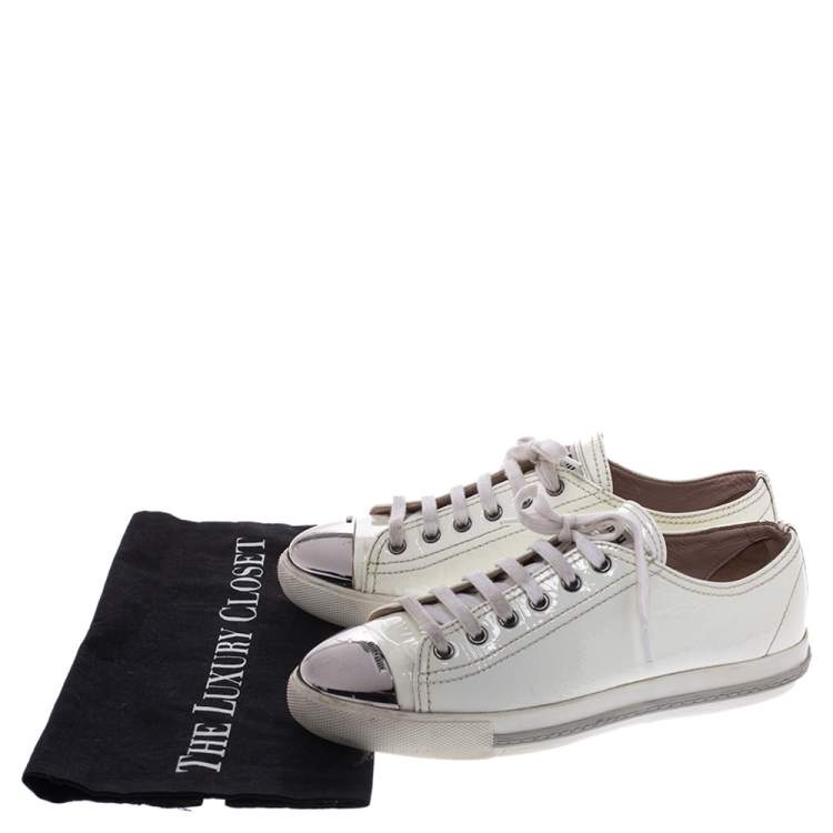 Pre Owned Miu Miu White Patent Leather Metal Cap Toe Lace Up Sneakers Size 38.5