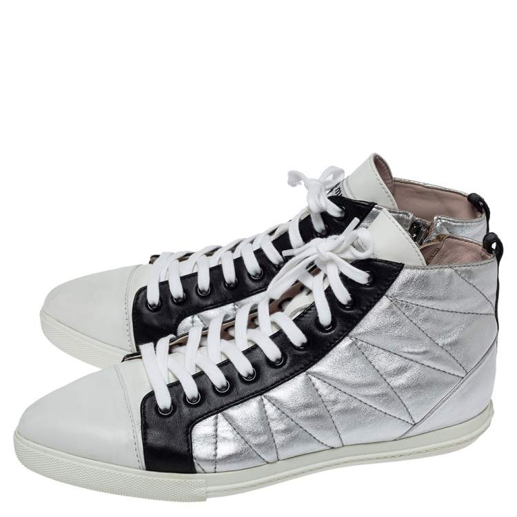 Pre Owned Miu Miu Silver/Black Quilted Leather Lace Up Zipper Sneakers Size 39.5