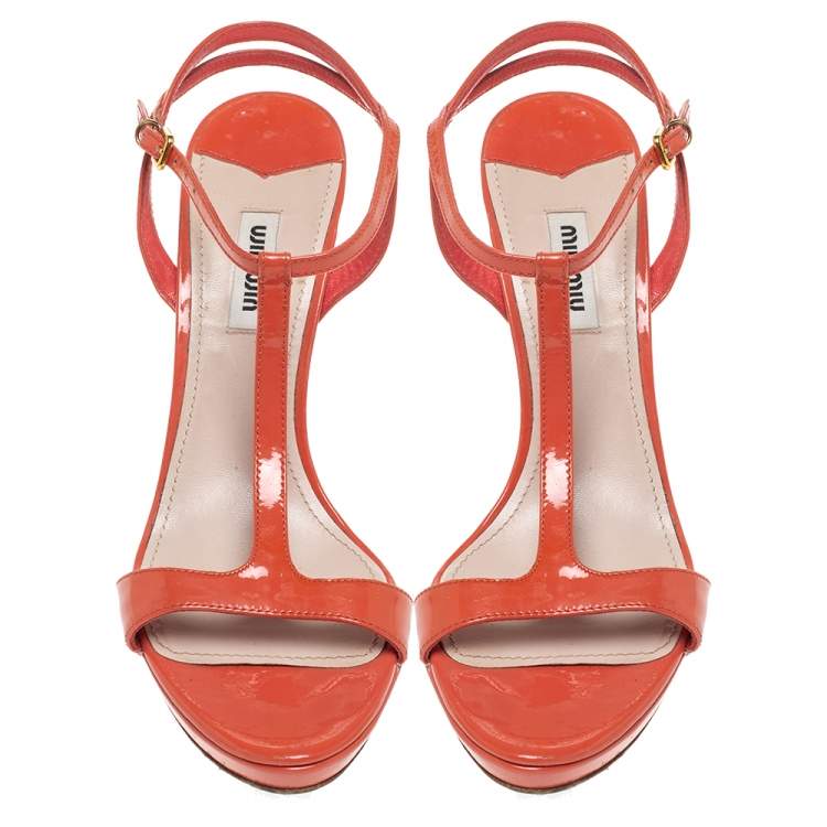 Pre Owned Miu Miu Orange Patent Leather T Strap Platform Sandals Size 39