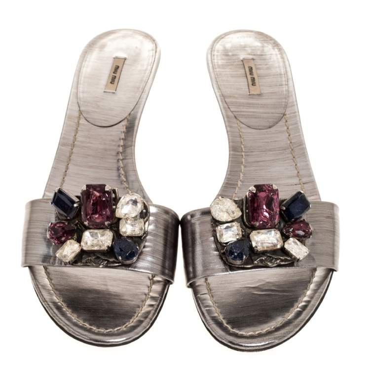 Pre Owned Miu Miu Silver Leather Crystal Embellished Slide Sandals Size 40