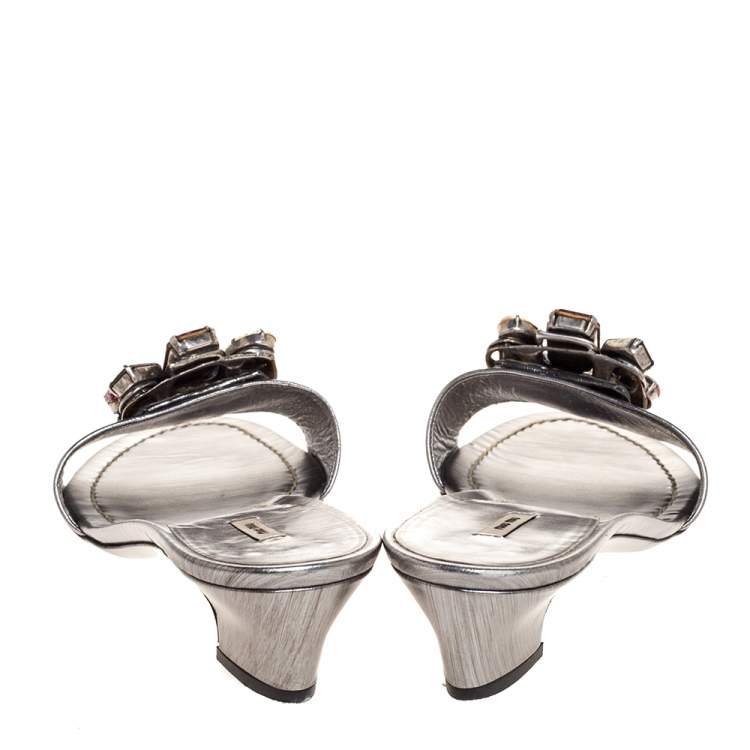 Pre Owned Miu Miu Silver Leather Crystal Embellished Slide Sandals Size 40