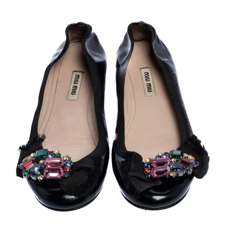 Pre Owned Miu Miu Black Patent Crystal Embellished Scrunch Ballet Flats Size 37