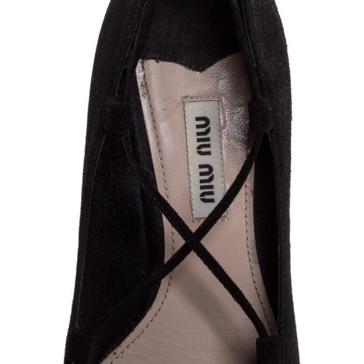 Pre Owned Miu Miu Black Suede Lace Up Block Heel Pumps Size 36