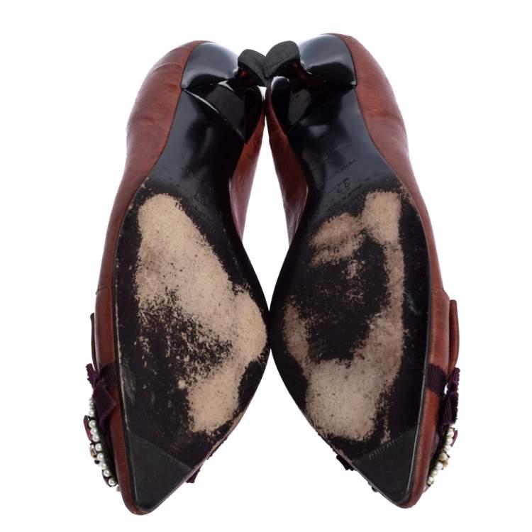 Pre Owned Miu Miu Brown Leather Jewel Embellished Kitten Heel Pointed Pumps Size 37