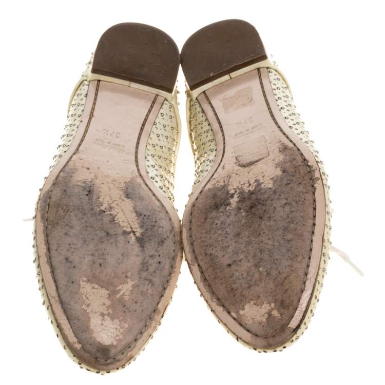 Pre Owned Miu Miu Cream Perforated Leather Studded Cutout Lace Up Oxford Size 37.5