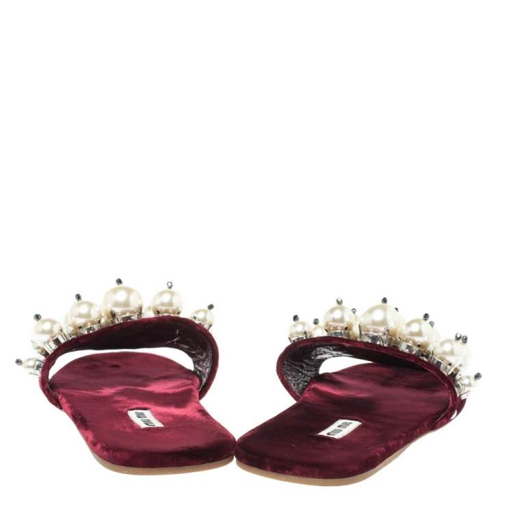 Pre Owned Miu Miu Burgundy Pearl Embellished Velvet Flat Slides Size 38