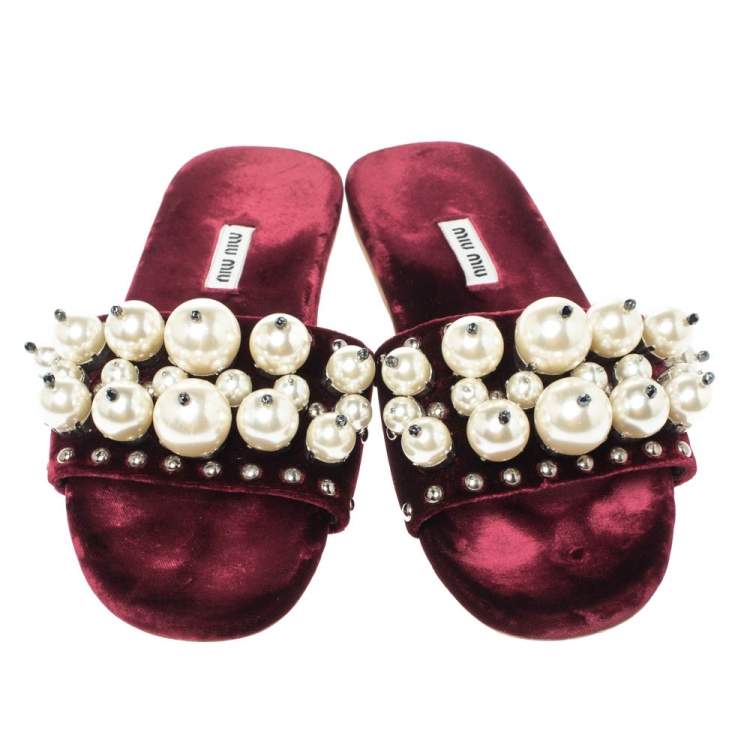 Pre Owned Miu Miu Burgundy Pearl Embellished Velvet Flat Slides Size 38