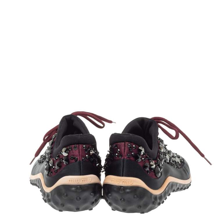 مملوكة مسبقًا Miu Miu Blue Embellished Satin And Mesh Astro Sneakers Size 38