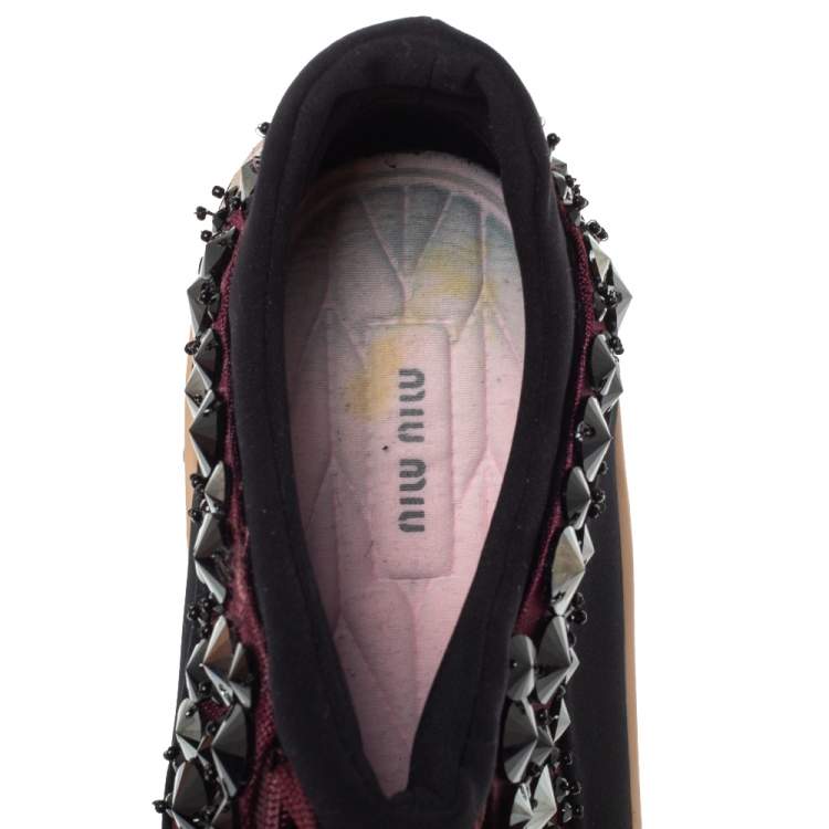 مملوكة مسبقًا Miu Miu Blue Embellished Satin And Mesh Astro Sneakers Size 38