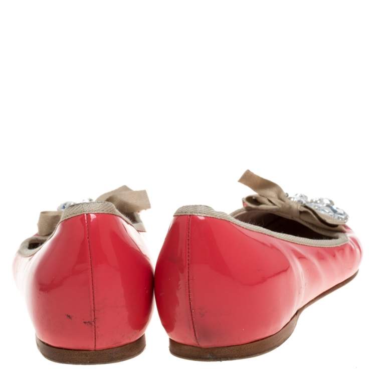 Pre Owned Miu Miu Orange Patent Leather Crystal And Bow Embellished Ballet Flat Size 39