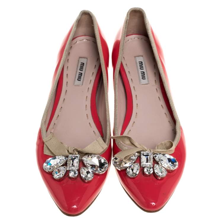 Pre Owned Miu Miu Orange Patent Leather Crystal And Bow Embellished Ballet Flat Size 39