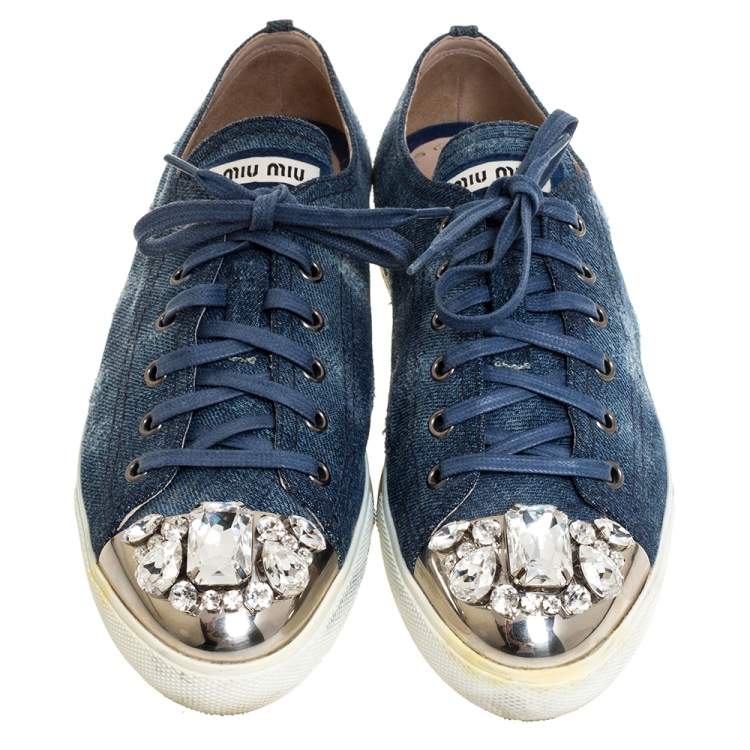 مملوكة مسبقًا Miu Miu Blue Denim Fabric Embellished Cap Toe Sneakers Size 39.5