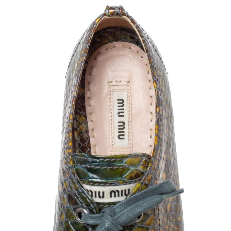 Pre Owned Miu Miu Green Python Print Glossy Leather Studded Cap Toe Sneakers Size 40