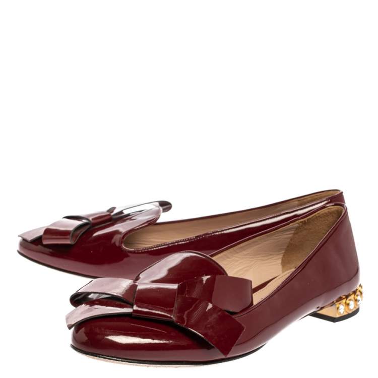 Pre Owned Miu Miu Burgundy Patent Leather Crystal Embellished Heel Bow Slip On Loafers Size 39