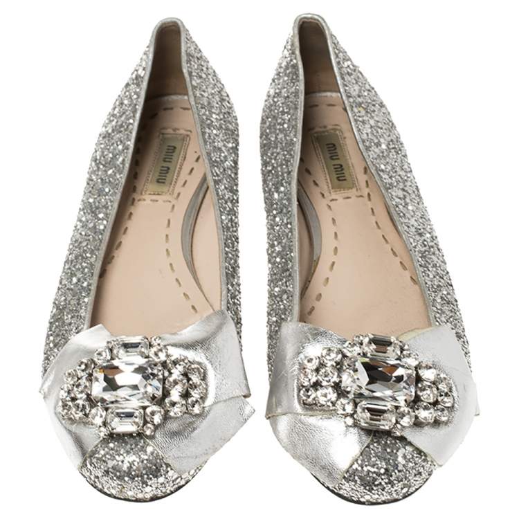 Pre Owned Miu Miu Silver Glitters and Leather Ballet Flats Size 37.5