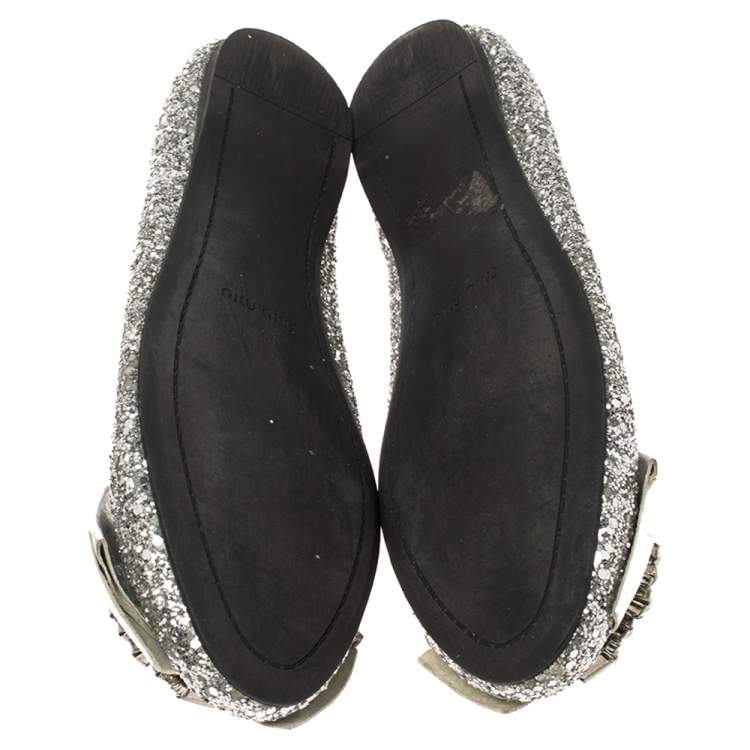 Pre Owned Miu Miu Silver Glitters and Leather Ballet Flats Size 37.5
