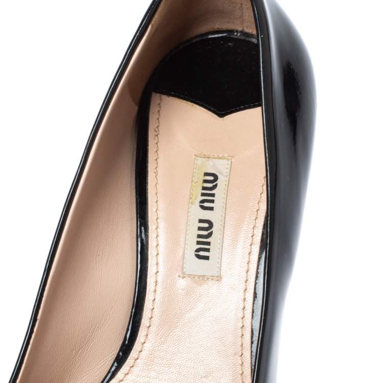 Pre Owned Miu Miu Black Patent Leather Crystal Embellished Block Heel Pumps Size 37.5