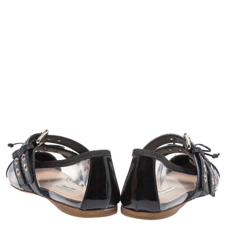 Pre Owned Miu Miu Black Patent Leather And PVC Buckled Strap Bow Ballet Flats Size 36