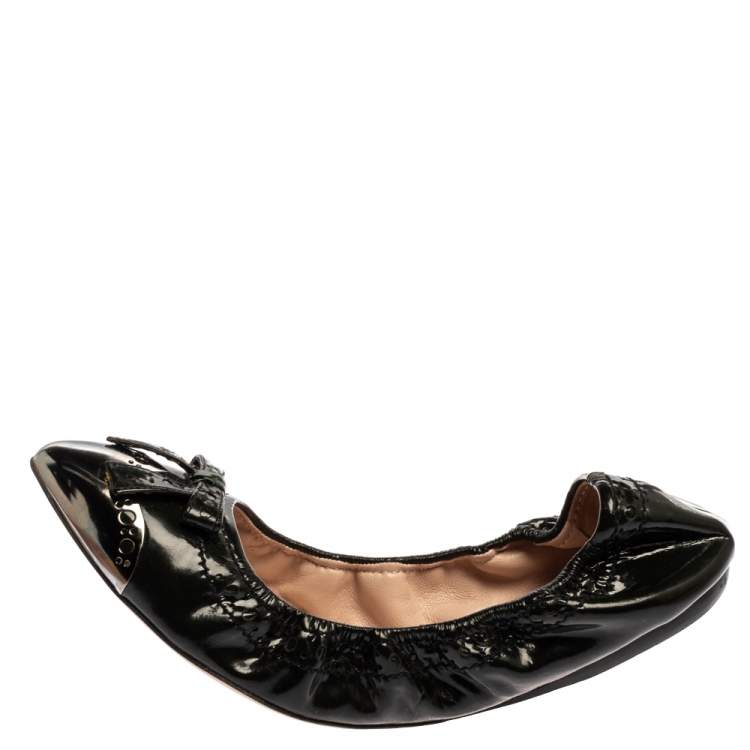 Pre Owned Miu Miu Green Patent Leather Scrunch Ballet  Flats Size 39.5