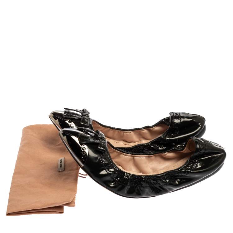 Pre Owned Miu Miu Green Patent Leather Scrunch Ballet  Flats Size 39.5