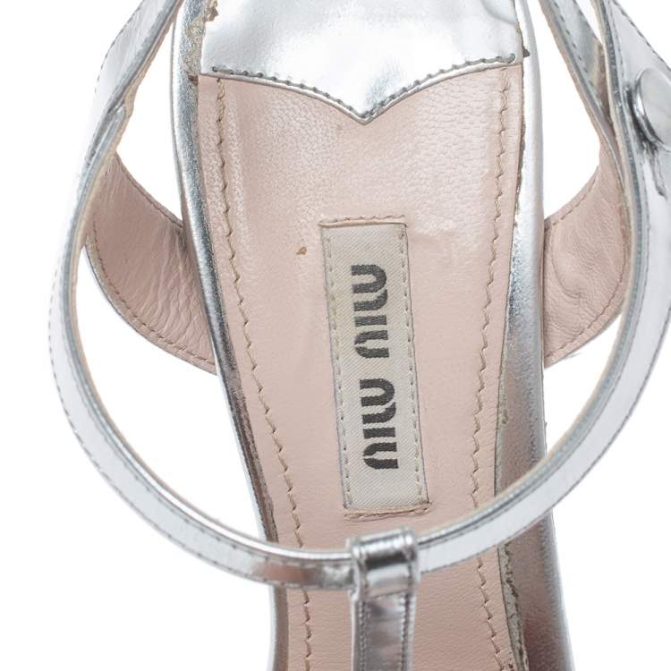 Pre Owned Miu Miu Silver Leather T-Strap Crystal Embellished Heel Platform Sandals Size 37