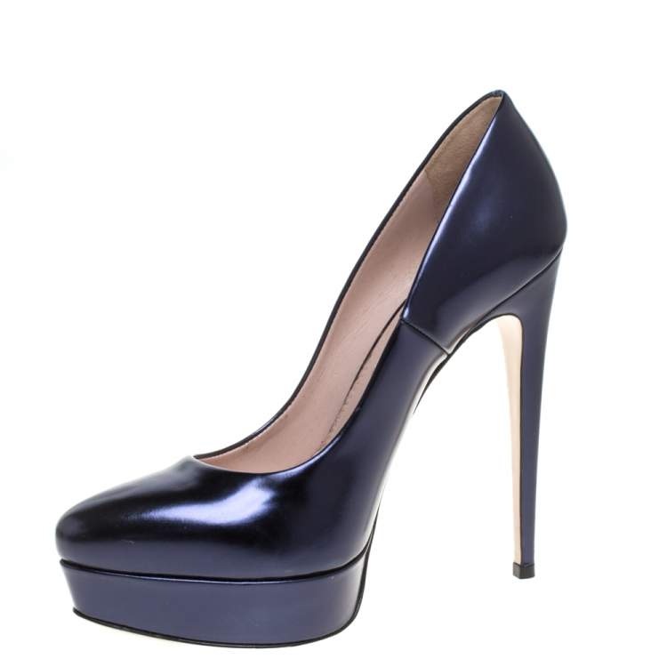 Pre Owned Miu Miu Metallic Blue Leather Platform Pumps Size 37
