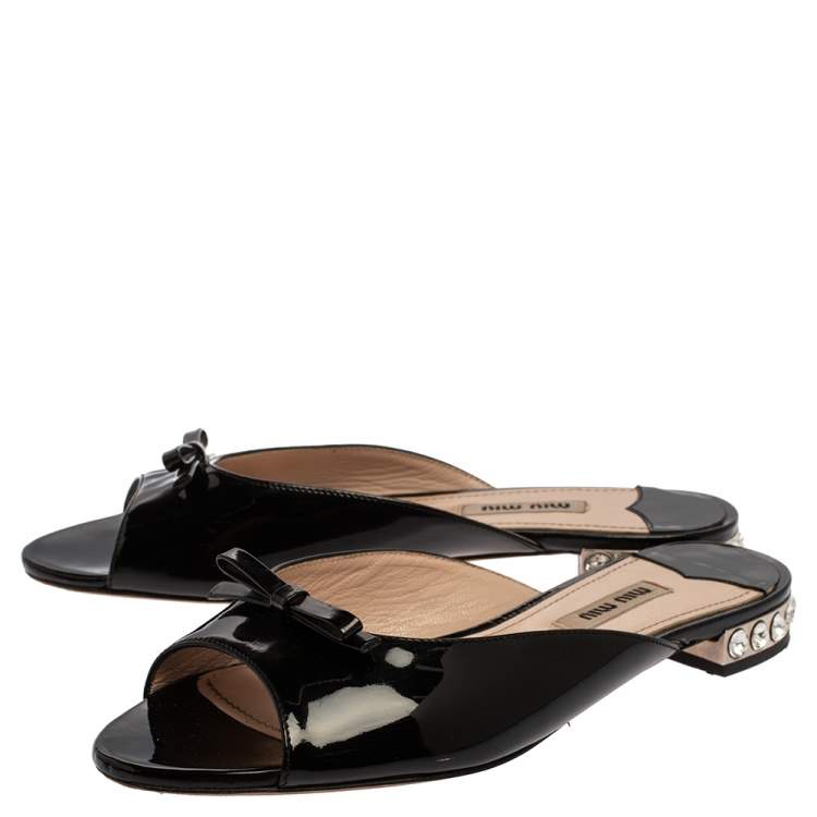 Pre Owned Miu Miu Black Patent Leather Crystal Embellished Heel Bow Flat Slides Size 36