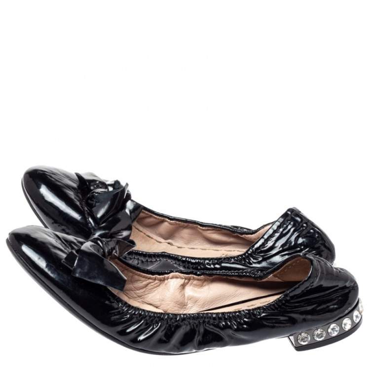 Pre Owned Miu Miu Black Patent Leather Crystal Embellished Ballet Flats Size 39.5