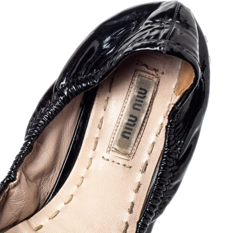 Pre Owned Miu Miu Black Patent Leather Crystal Embellished Ballet Flats Size 39.5