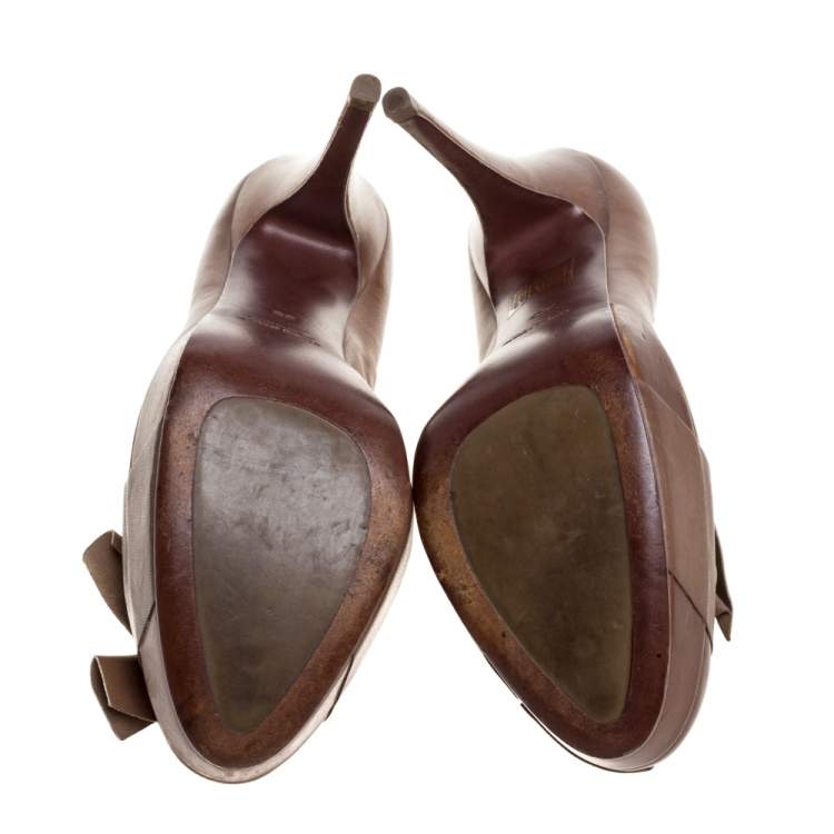 Pre Owned Miu Miu Brown Leather Platform Pumps Size 38