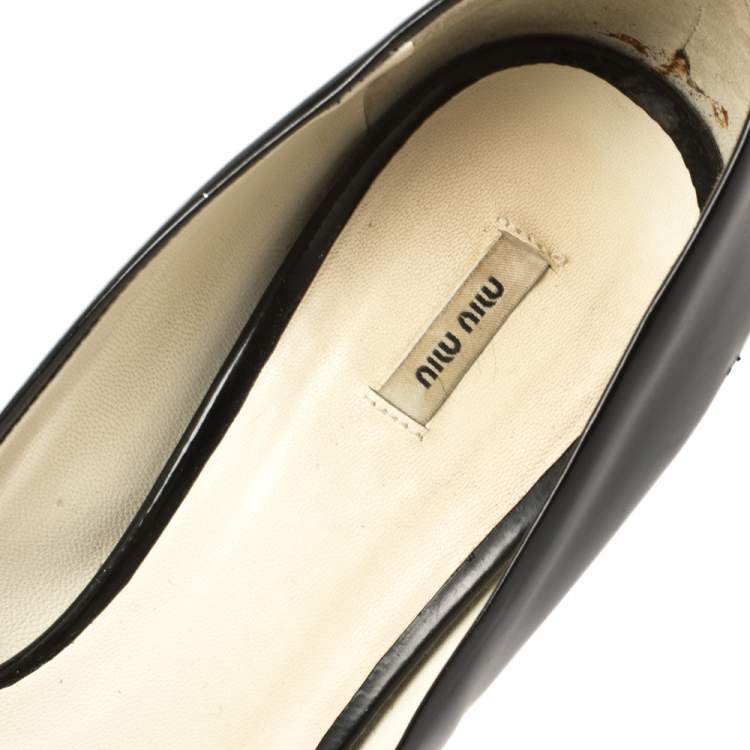 Pre Owned MIU MIU Black Patent Leather Crystal Embellished Heel Sandals Size 39