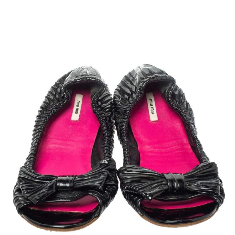 Pre Owned Miu Miu Black Patent Leather Scrunch Bow Open Toe Ballet Flats Size 38