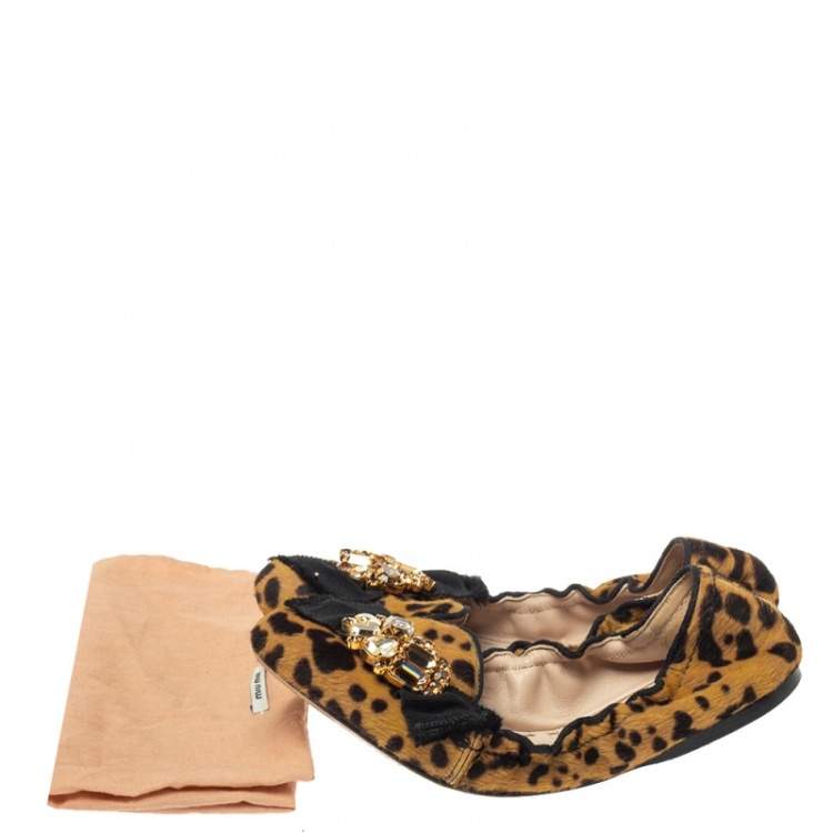Pre Owned Miu Miu Brown Cheetah Print Calf Hair Bow Crystal Ballet Flats Size 38 