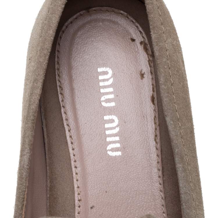 Pre Owned Miu Miu Beige Suede Metal Cap Toe Platform Slip On Sneakers Size 36.5