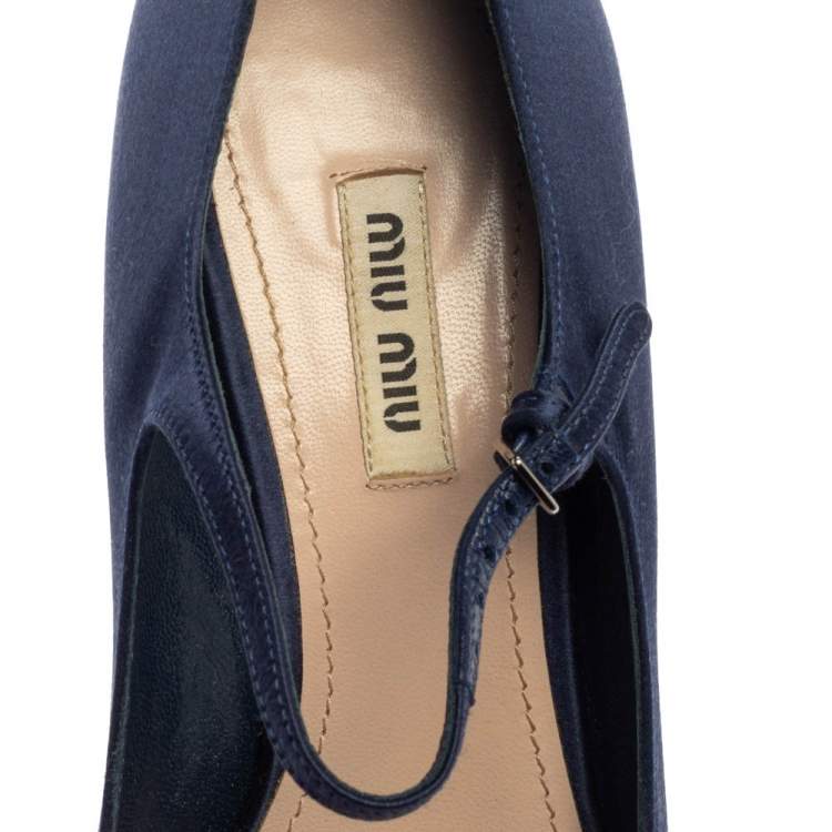 Pre Owned Miu Miu  Blue Satin And PVC Embellished Pumps Size 38