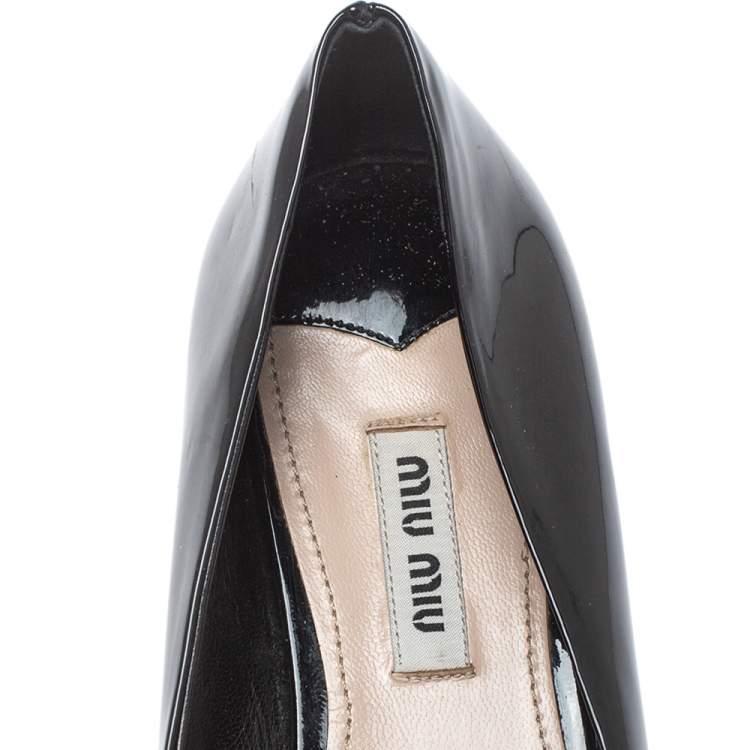 Pre Owned Miu Miu Black Patent Leather  Slip on Flats Size 36
