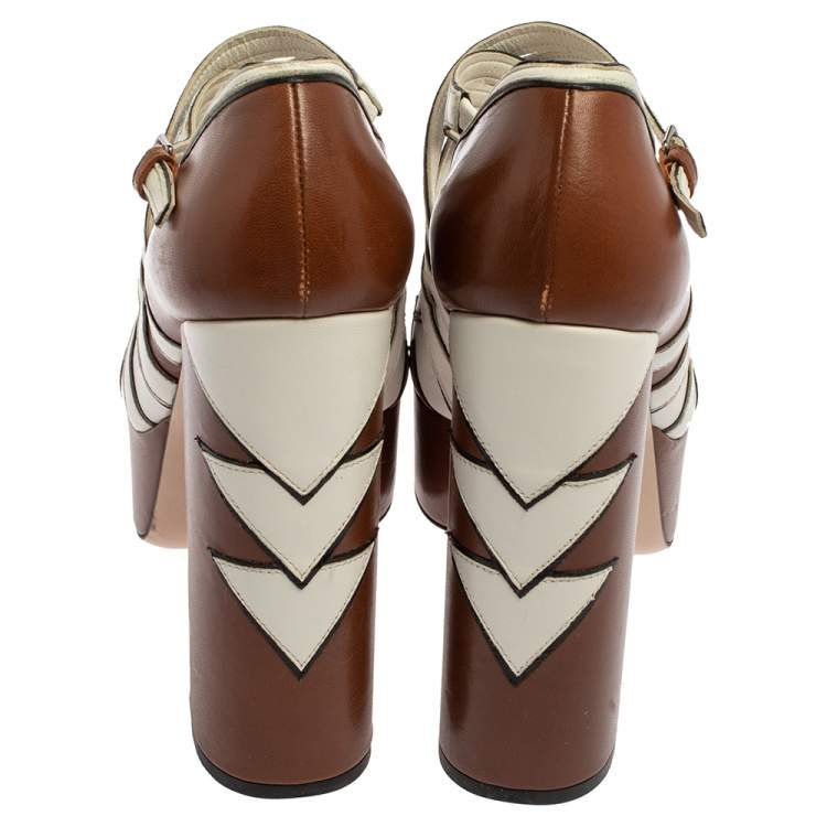 مملوكة مسبقًا Miu Miu Brown/White Leather Mary Jane Strap Pumps Size 38