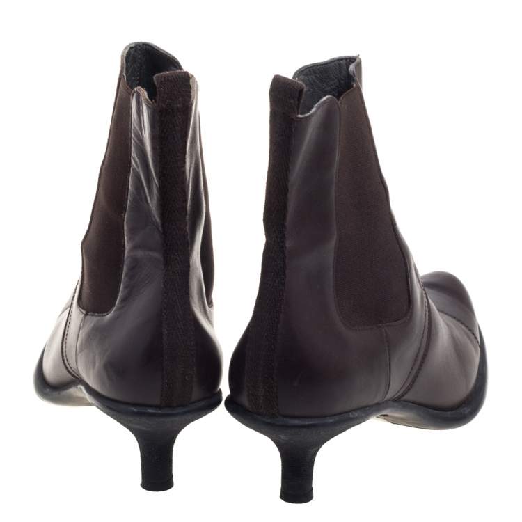 Pre Owned Miu Miu Brown Leather Slip On Ankle Boots Size 39.5