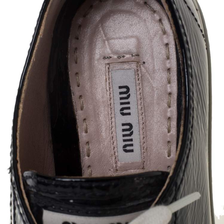 Pre Owned Miu Miu Black Patent Leather Metal Cap Toe Lace Up Sneakers Size 36.5