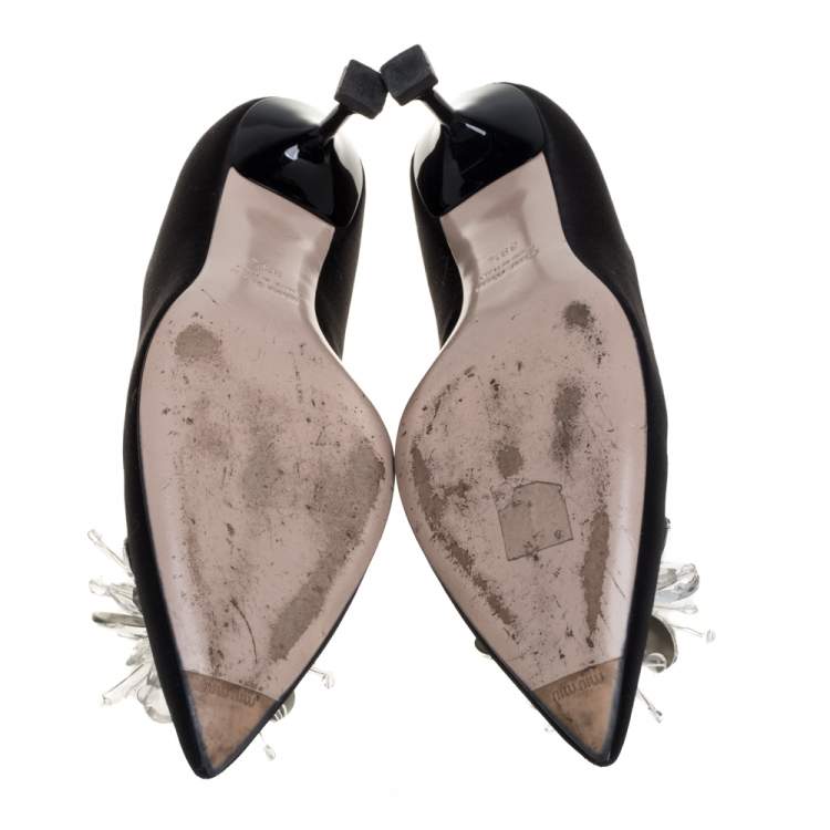 Pre Owned Miu Miu Black Satin Floral Crystal Embellished Pointed Toe Pumps Size 39.5