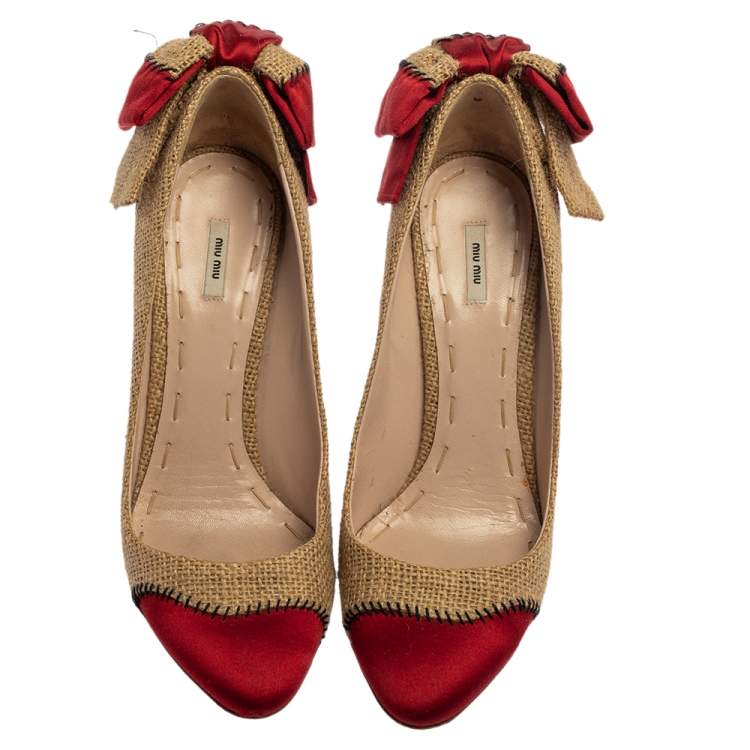 Pre Owned Miu Miu Beige/Red Jute And Satin Bow Pumps Size 39