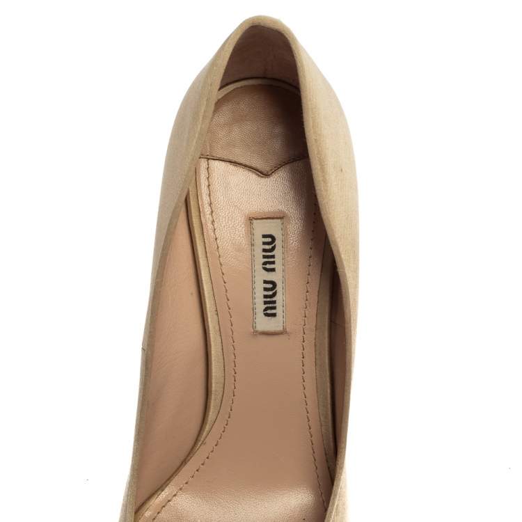 Pre Owned Miu Miu Beige Satin Embellished Peep Toe Pumps Size 39.5