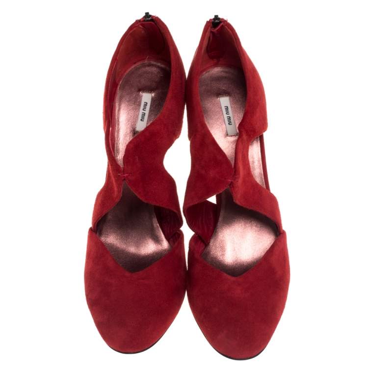 Pre Owned Miu Miu Red Suede Cut Out Embellished Heel Round Toe Pumps Size 40