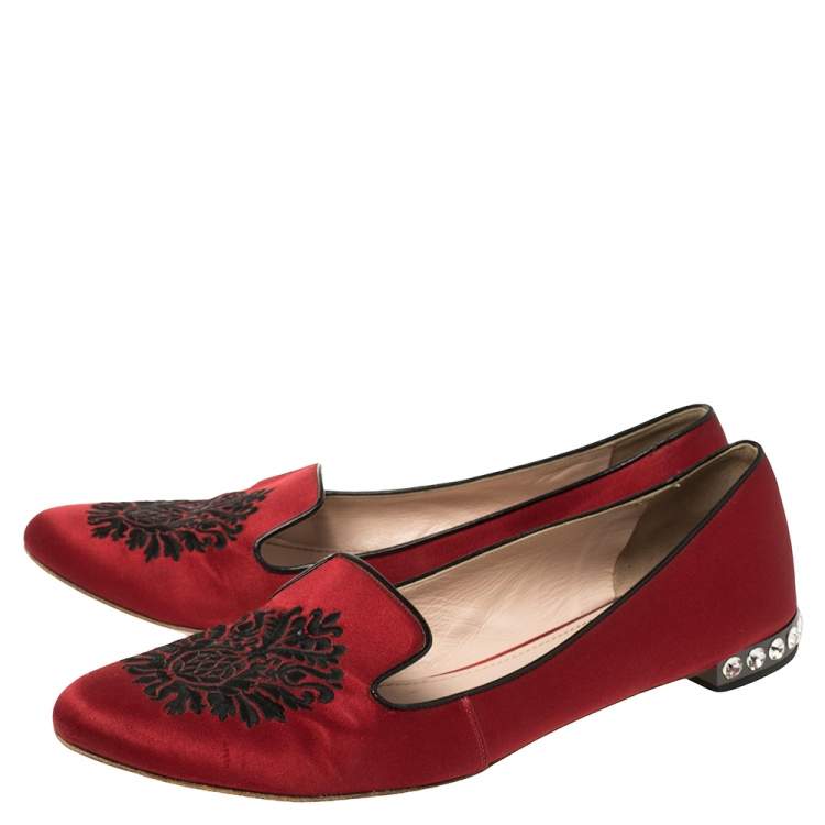 Pre Owned Miu Miu Red Satin Embroidered Crystal Studded Smoking Slippers Size 42