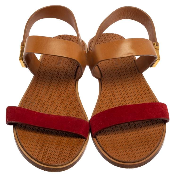 Pre Owned Miu Miu Tan/Red Leather Slingback Flat Sandals Size 41