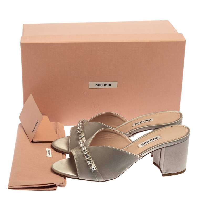 Pre Owned Miu Miu Grey Satin Crystal Embellished Slide Mule Sandals Size 37.5