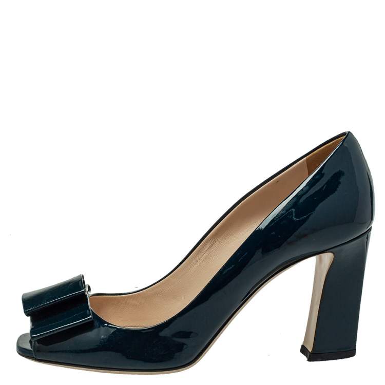 Miu miu patent discount leather bow pumps