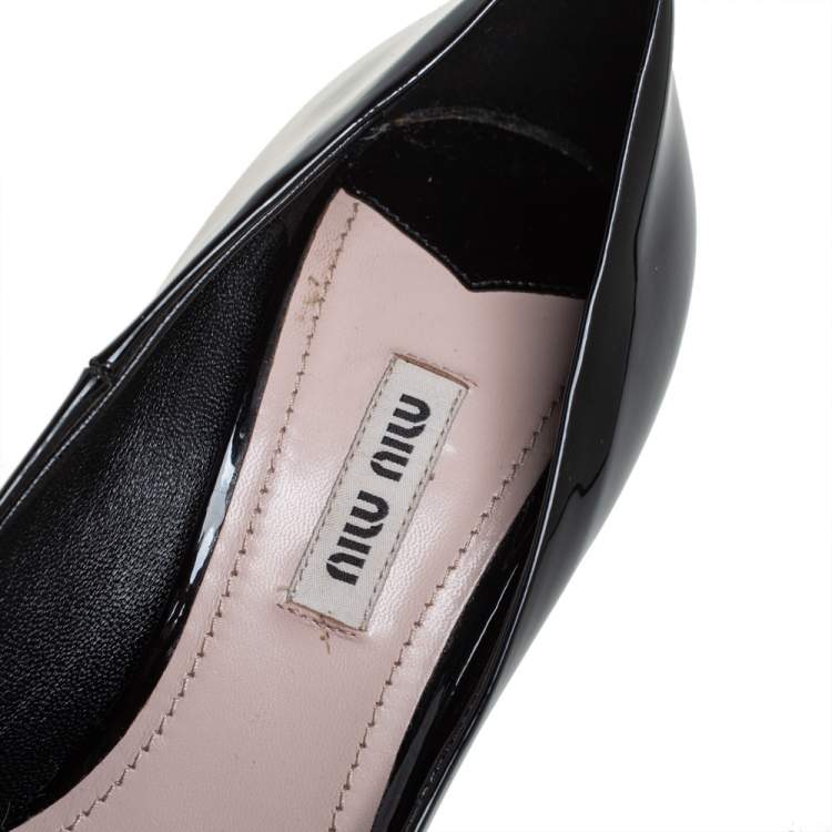 Pre Owned Miu Miu Black Patent Leather Crystal Embellished Pumps Size 37.5