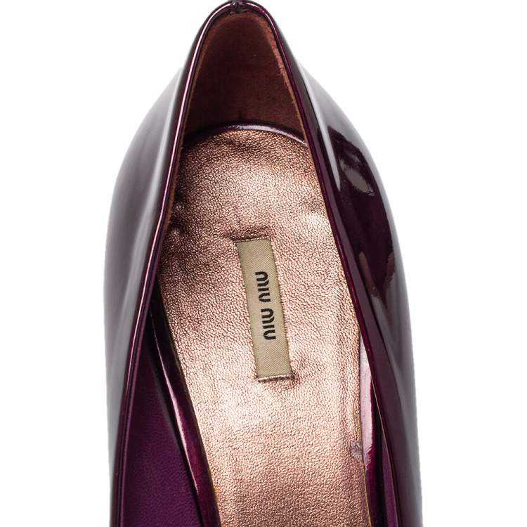Pre Owned Miu Miu Burgundy Patent Leather Peep Toe Pumps Size 40
