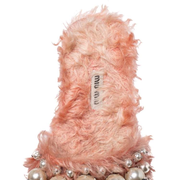 Pre Owned Miu Miu Pink Shearling Pearl Flat Sandals Size 36.5